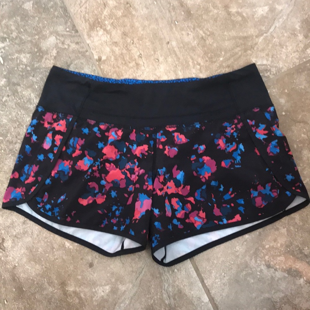 Lululemon Run Times shorts